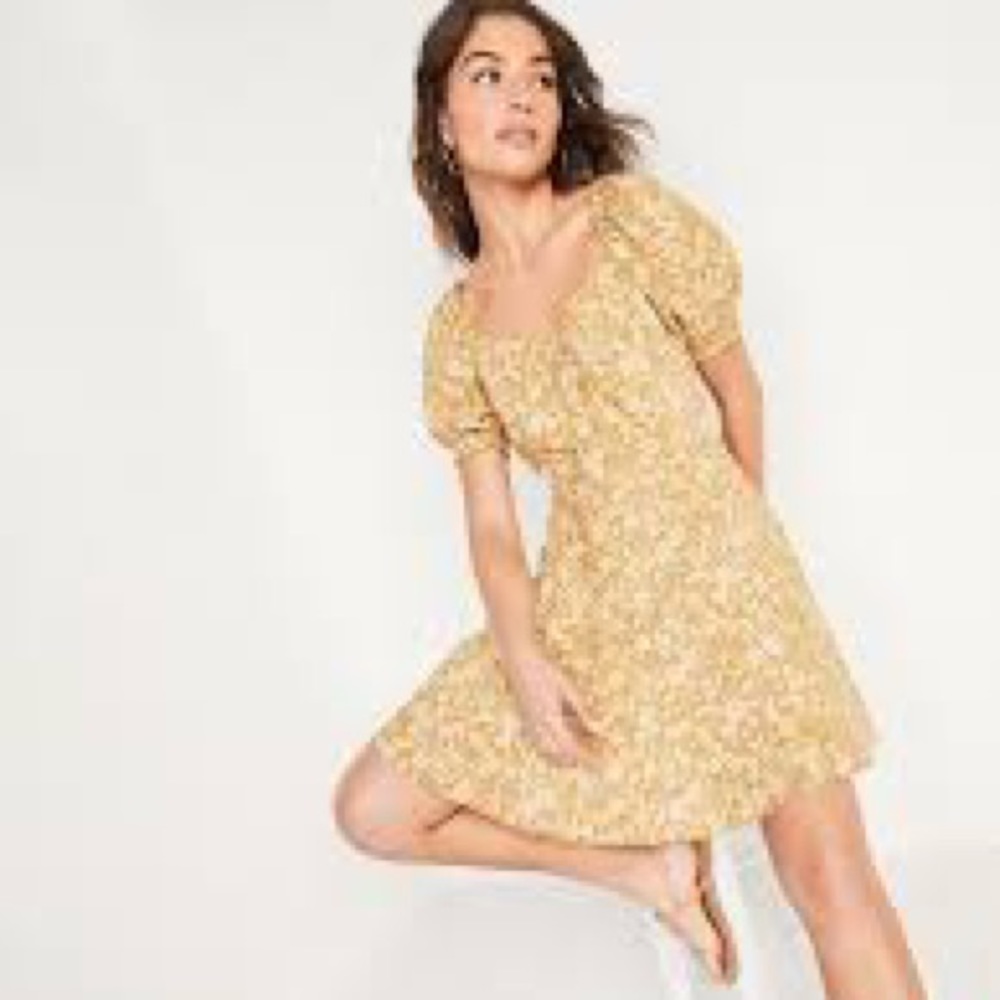 NWT Old Navy Puff Sleeve Mini Dress Yellow
